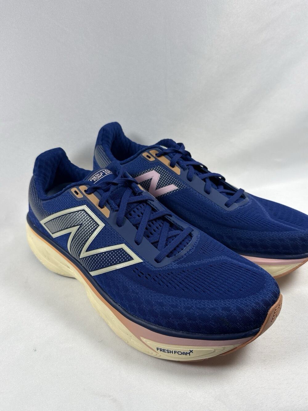 New Balance Fresh Foam X 1080v14 Women's 11.5 / Men's 10 Equivalent